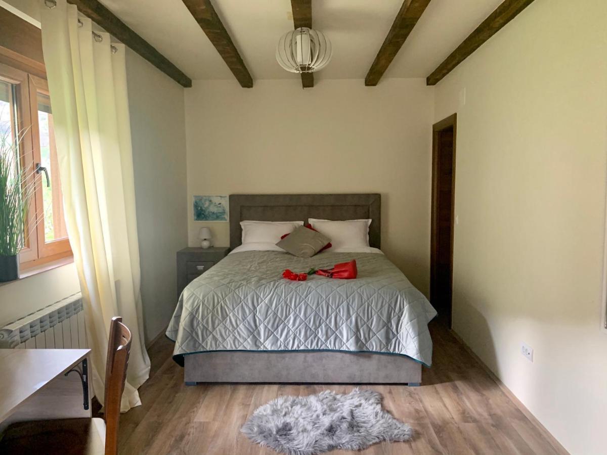 Zvjezdana Dolina Garni Hotel Andrijevica Kültér fotó